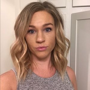 Meet your Posher, April